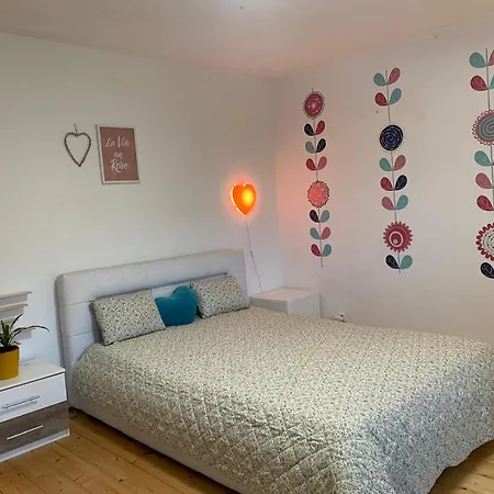 #3 With Double Bed In A With Nice Pool منزل للإقامة Vaňov